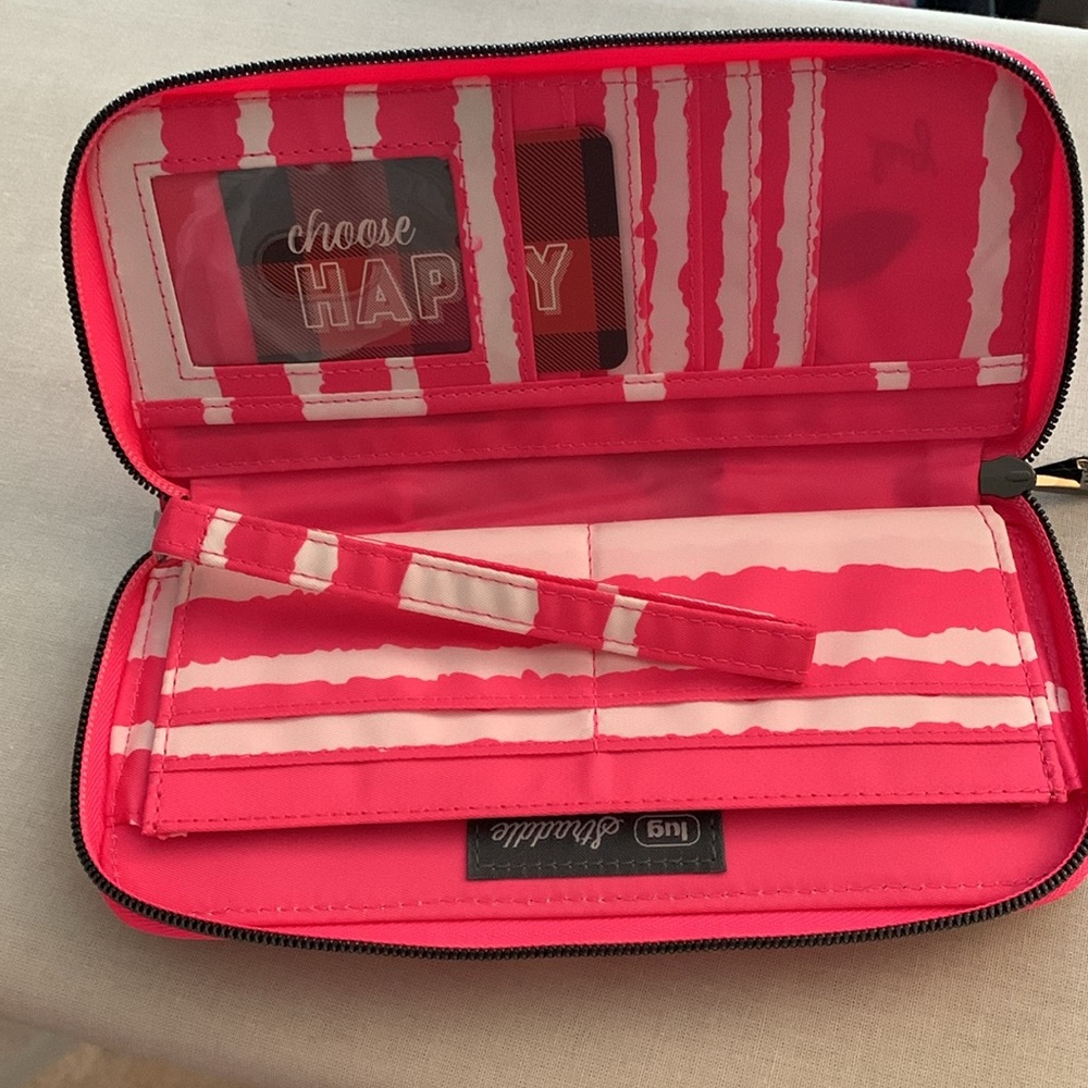 NWT Lug Ziparound Wallet with Wristlet - Picture 3 of 8